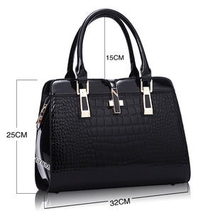 LADIES HANDBAG