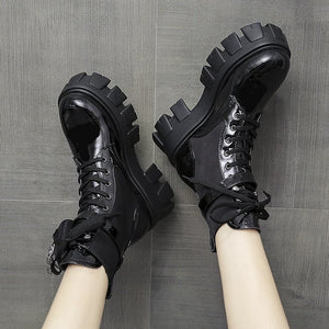 CHUNKY PLATFORM BOOTS / SNEAKERS