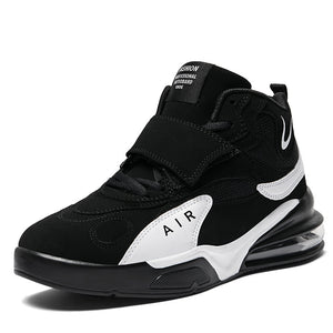 CHUNKY PLATFORM BOOTS / SNEAKERS