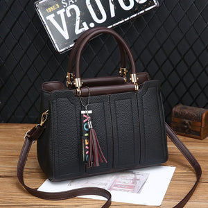 LADIES HANDBAG