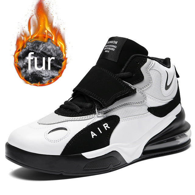 CHUNKY PLATFORM BOOTS / SNEAKERS