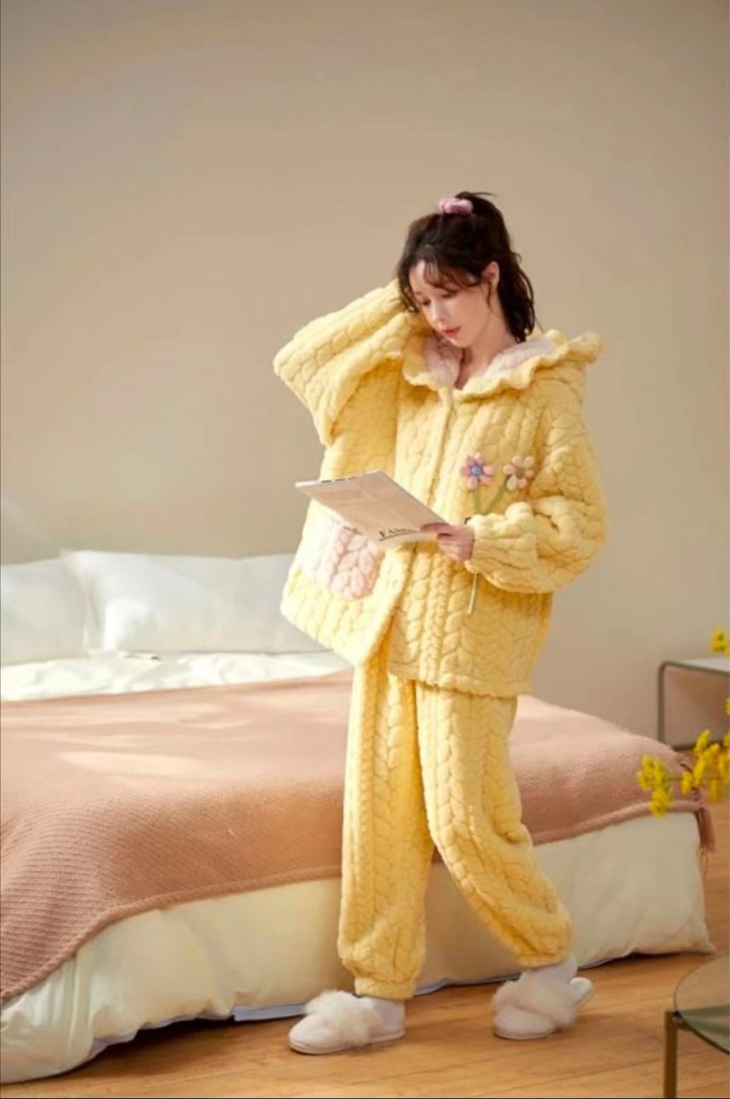 LUXURY LOUNGEWEAR
