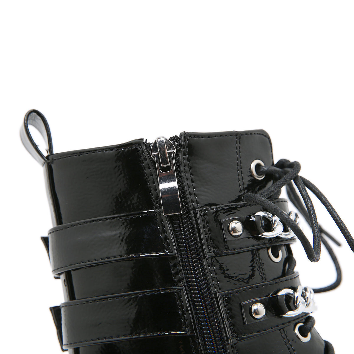 CHUNKY PLATFORM BOOTS / SNEAKERS