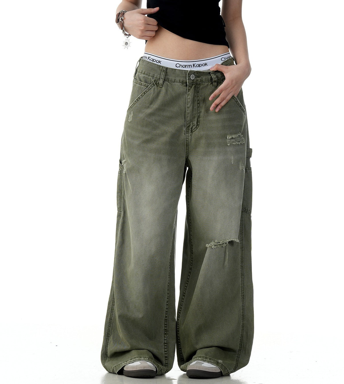 WIDE-LEG / BAGGY JEANS