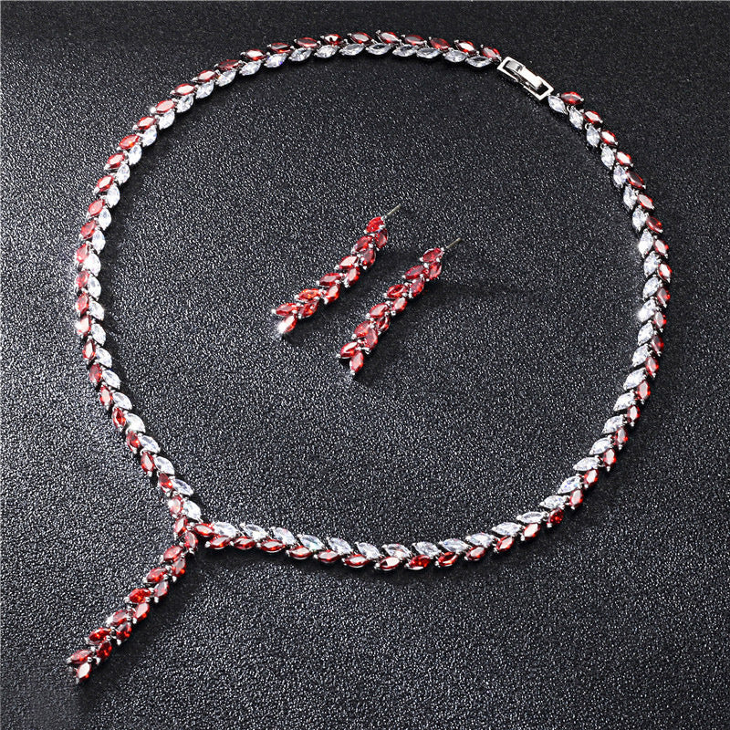 STATEMENT CHUNKY JEWELRY