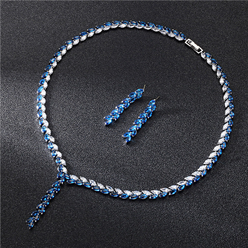 STATEMENT CHUNKY JEWELRY