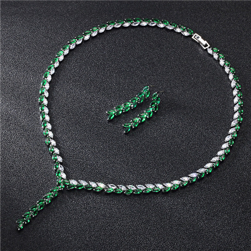 STATEMENT CHUNKY JEWELRY