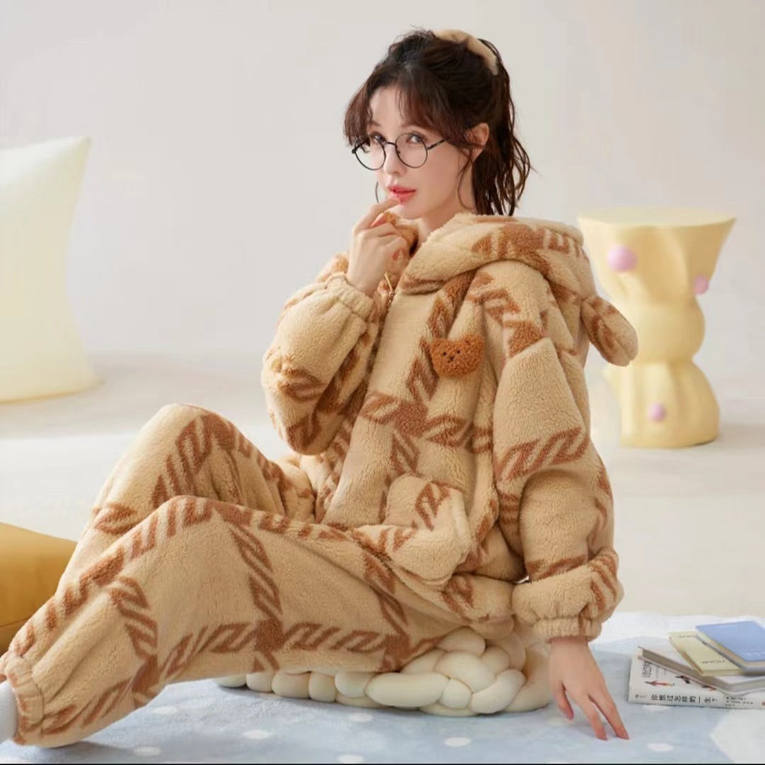 LUXURY LOUNGEWEAR