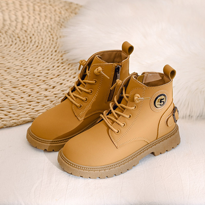 CHUNKY PLATFORM BOOTS / SNEAKERS